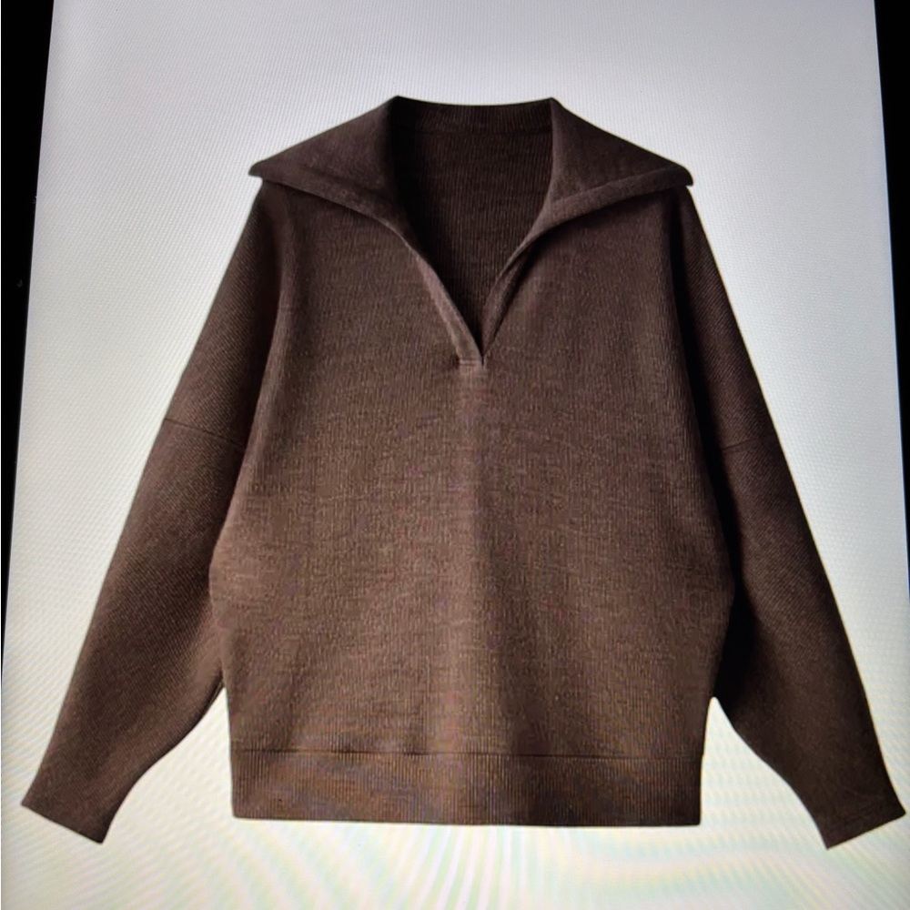 OGL Collared V-Neck Sweater